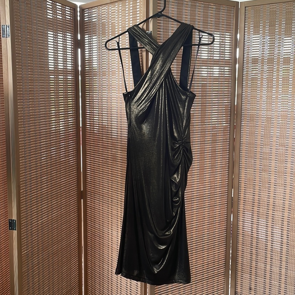 Black & gold evening dress. slinky, form fitting, knee length. Worn once.